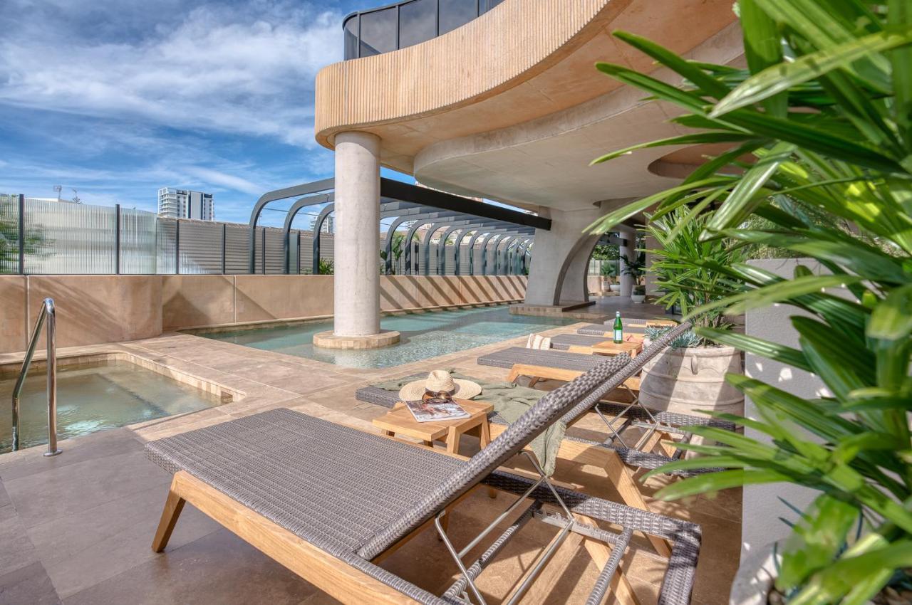 Encore Broadbeach - Official Gold Coast Exterior photo