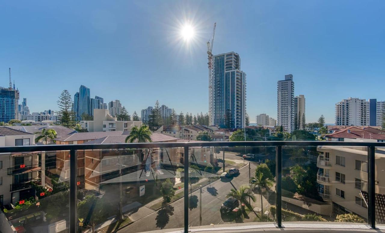 Encore Broadbeach - Official Gold Coast Exterior photo